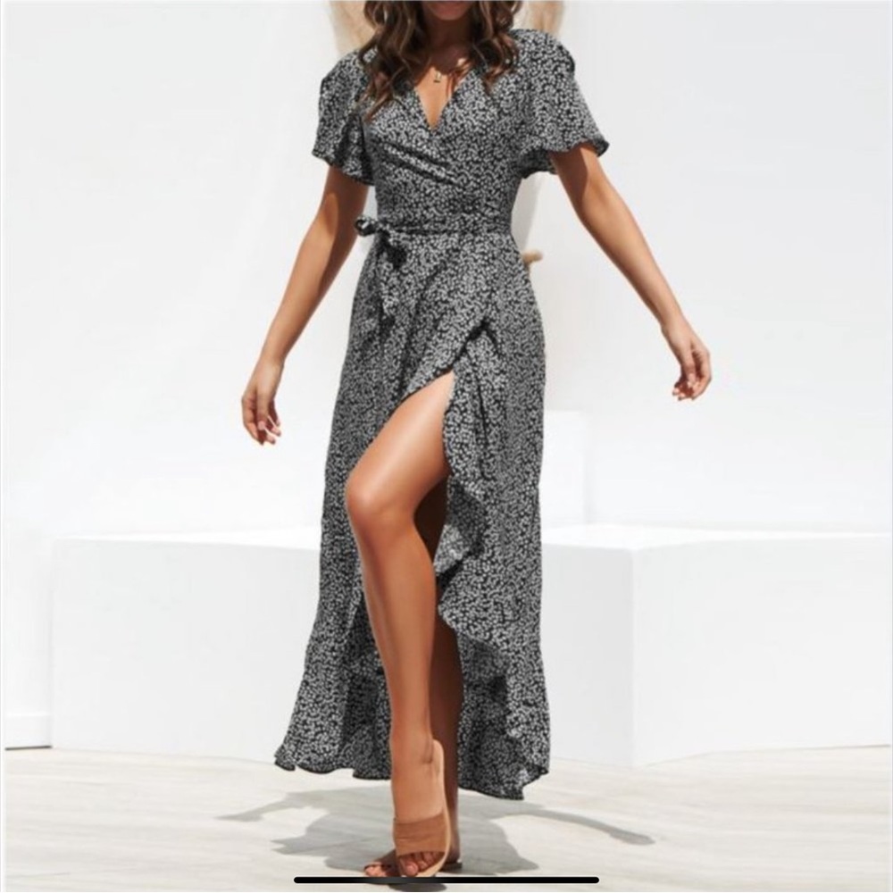 FLORAL RUFFLED WRAP DRESS - Picture 3 of 7